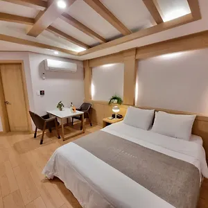 Lex旅游酒店 2* 首爾